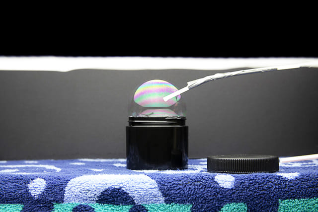 Apprendre à fabriquer et photographier de belles bulles de savon